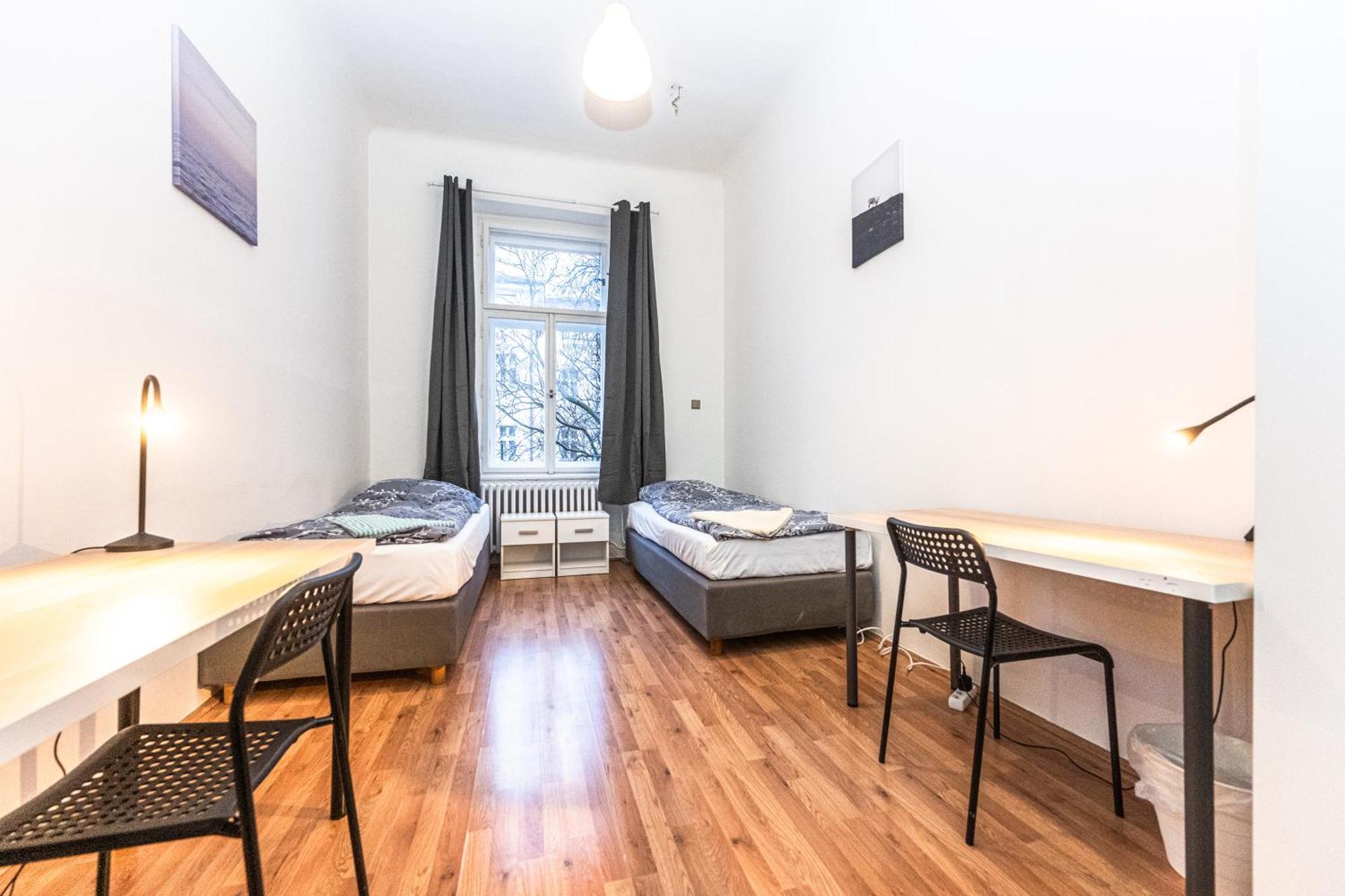 Legerova Apartments Прага Экстерьер фото